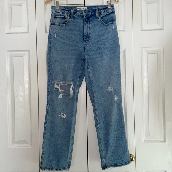 Abercrombie & fitch ripped the ‘90s straight ultra high rise Jean 29/8s - Picture 5 of 13
